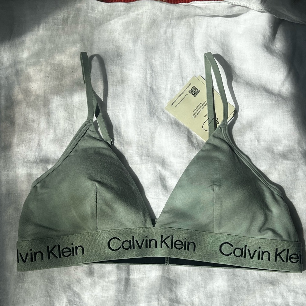 NWT: Calvin Klein Green Bralette